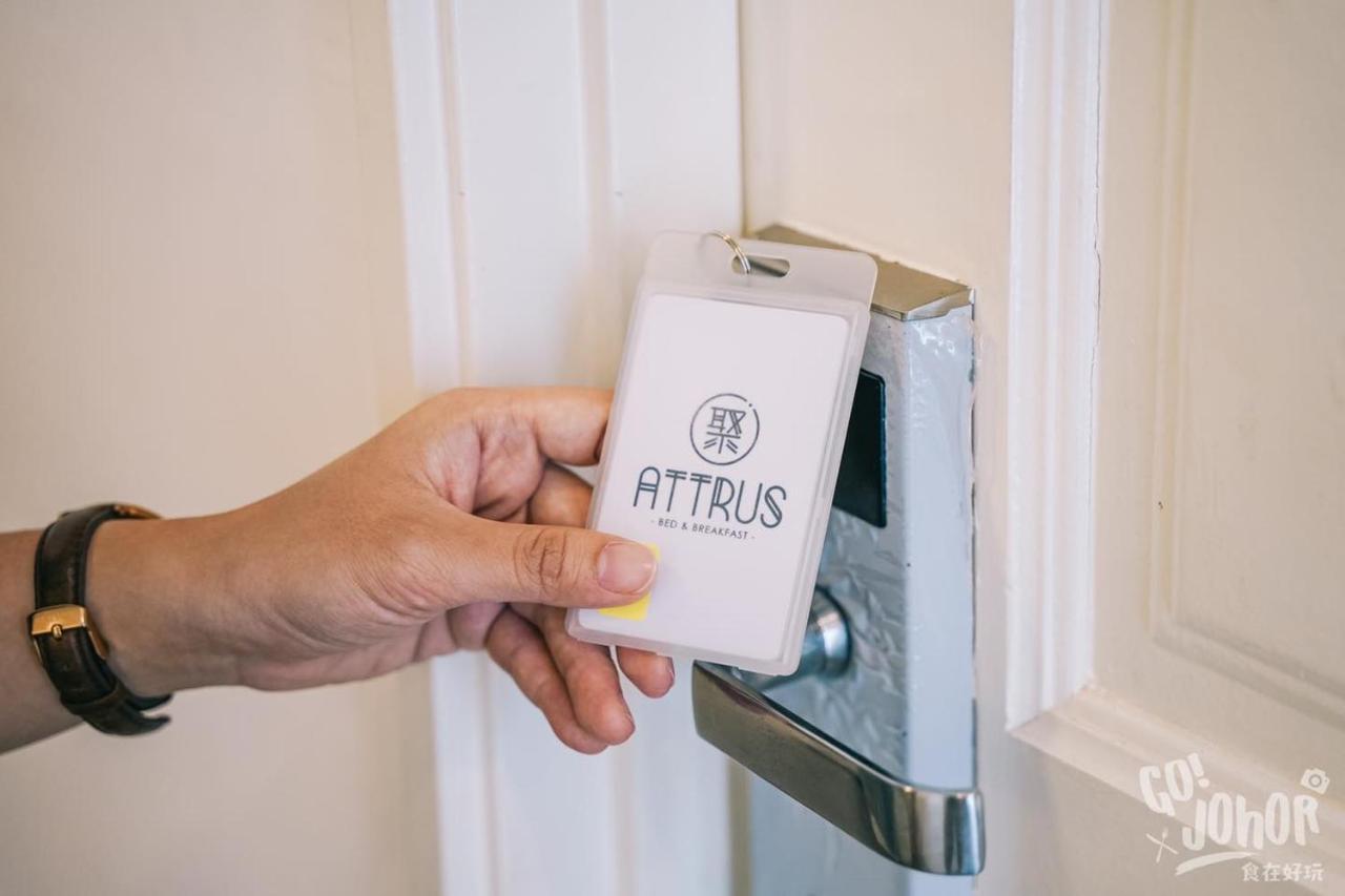 Attrus Bed & Breakfast Johor Bahru Exteriör bild