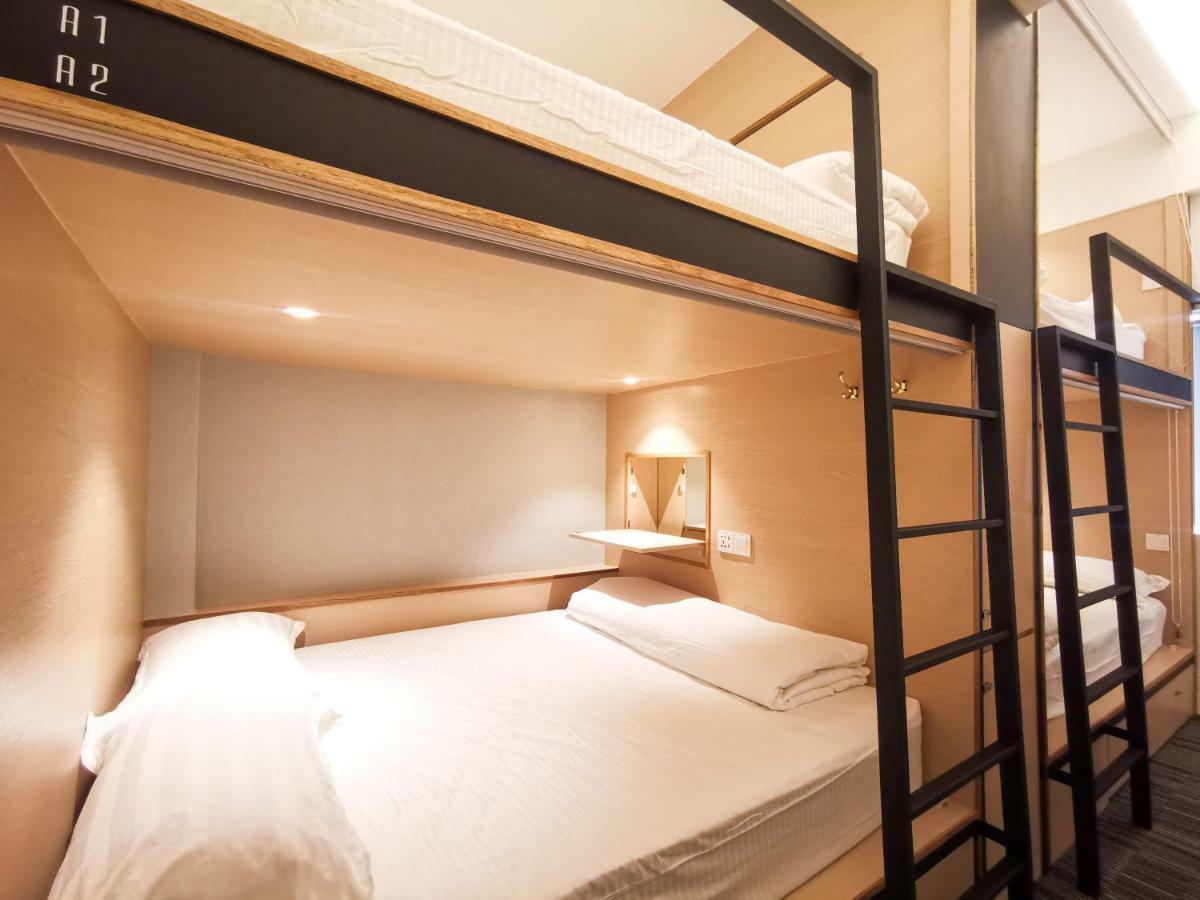 Attrus Bed & Breakfast Johor Bahru Exteriör bild